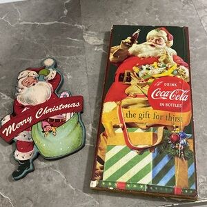 Retro Christmas wall decor.